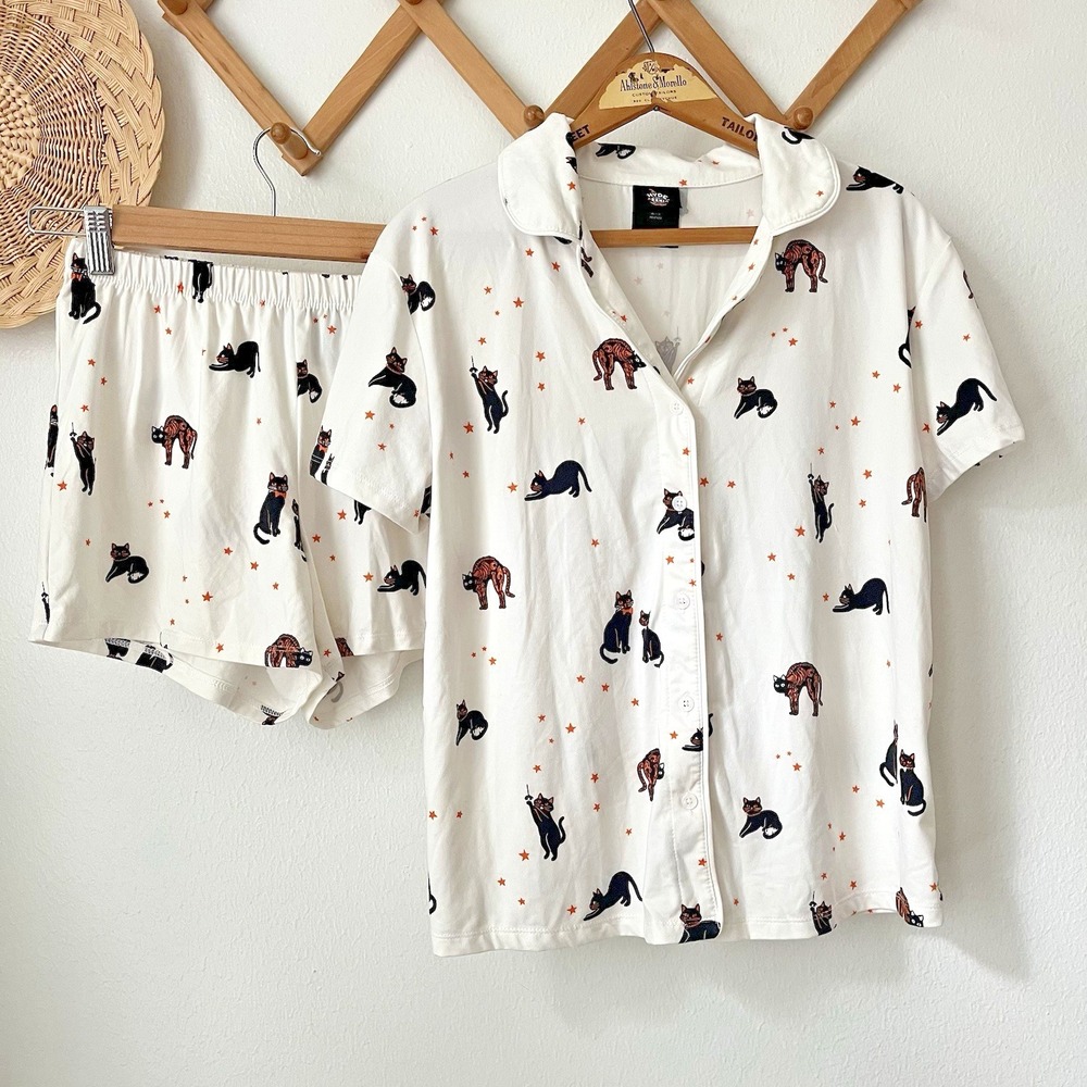 Hyde & Eek Target Halloween scaredy Cat Pajamas 2pc set XS short sleeve soft